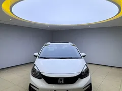 2022 Honda Fit 1.5L CVT Sunroof, белый — фото 2