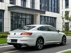 2023 Volkswagen CC 330TSI, белый — фото 30