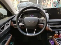 2024 Hongqi E-QM5 EV 610km Plus, чёрный — фото 15