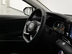 2023 Hyundai Elantra 1.5L CVT GLX Elite, белый — фото 22