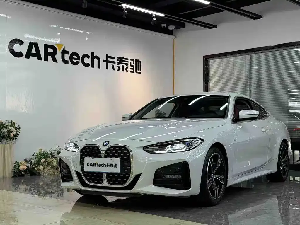 2022 BMW 4 Series 425i M Sport Package