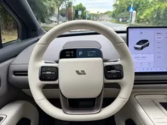 2025 Li Auto i6 2WD Standard, белый — фото 9