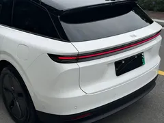 2025 Li Auto i6 2WD Standard, белый — фото 12