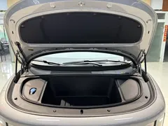 2025 Li Auto i6 2WD Standard — фото 5