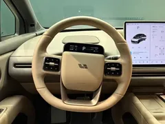 2025 Li Auto i6 2WD Standard — фото 10