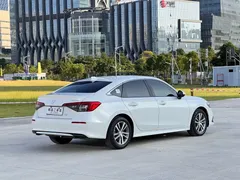 2022 Honda Civic 240Turbo CVT, белый — фото 6