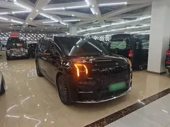 2024 Zeekr 009 6-Seat Executive 4WD 108kWh, чёрный — фото 4