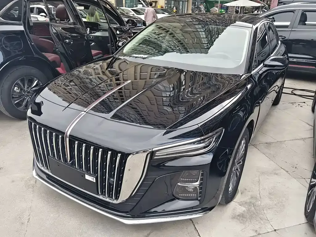 2023 Hongqi H5 2.0T AT