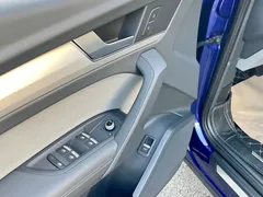 2020 Audi Q5L 40 TFSI, синий — фото 11