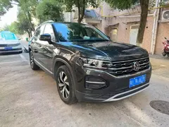 2022 Volkswagen Tayron 280TSI 2WD Luxury, чёрный — фото 4