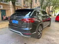 2022 Volkswagen Tayron 280TSI 2WD Luxury, чёрный — фото 5