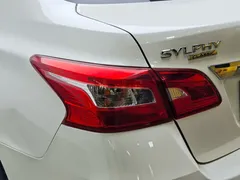 2022 Nissan Sylphy Classic 1.6XL CVT Luxury, белый — фото 7