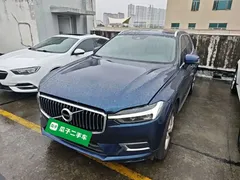 2021 Volvo XC60 4WD Luxury, синий — фото 1