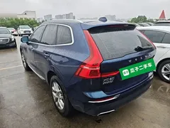 2021 Volvo XC60 4WD Luxury, синий — фото 5