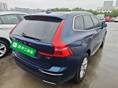 2021 Volvo XC60 4WD Luxury, синий — фото 7