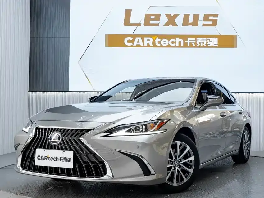2022 Lexus ES 200 Luxury