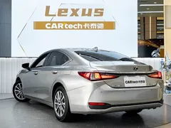 2022 Lexus ES 200 Luxury — фото 6
