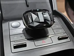 2024 BYD Qin L PHEV 120KM Exceed — фото 8