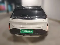 2023 Zeekr X 4WD YOU 5-seat — фото 3