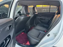 2022 Toyota Yaris L Zhixuan X 1.5L CVT Luxury Plus, белый — фото 11