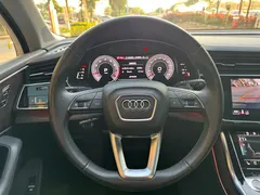 2023 Audi Q7 55 TFSI quattro S line Sport, чёрный — фото 6