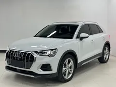 2022 Audi Q3 35 TFSI Fashion, белый — фото 1