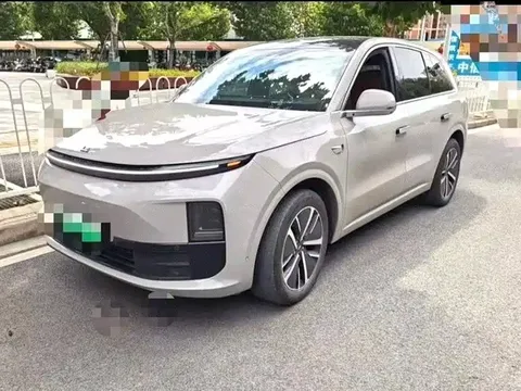 2024 Li Auto L6