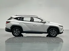 2022 Hyundai Tucson L 2.0L Hybrid, белый — фото 7