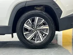 2022 Hyundai Tucson L 2.0L Hybrid, белый — фото 24