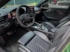 2022 Audi RS 4 Avant Dark Gold, зелёный — фото 4