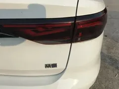 2022 Geely Emgrand 1.5L CVT Elite 4th Gen, белый — фото 8