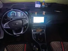 2021 Geely Emgrand UP 1.5L MT Luxury, белый — фото 12