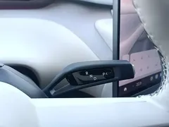 2025 Xiaomi YU7 4WD Max, белый — фото 14