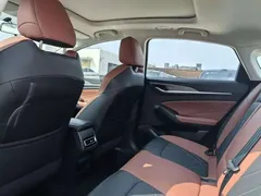 2022 Changan Eado PLUS 1.4T GDI DCT Premium, белый — фото 15