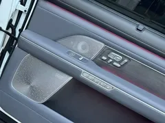 2026 Nio ES8 6-seat Executive Signature, белый — фото 14