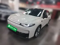 2024 Leapmotor C10 210 Smart — фото 1