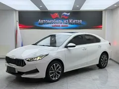 2021 Kia Cerato 1.5L CVT Fashion, белый — фото 1