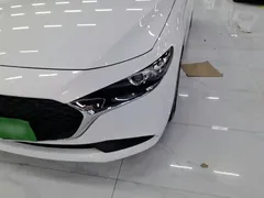 2020 Mazda 3 1.5L AT, белый — фото 24