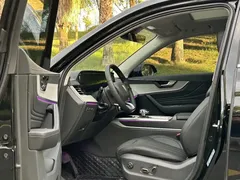 2025 Hongqi HS5 2.0T 4WD Pro, чёрный — фото 4