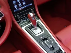 2022 Porsche 718 Boxster 2.0T — фото 15