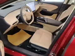 2025 Hongqi Tiangong 05 550 Smart Choice — фото 15