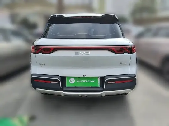 2025 BYD Yuan UP EV 301km Pilot