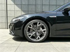 2022 Audi A7L 45 TFSI quattro S-line, чёрный — фото 20