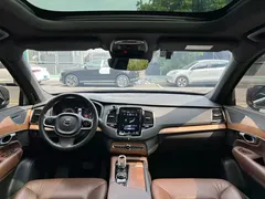 2022 Volvo XC90 7-seat, чёрный — фото 8