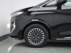 2026 Hongqi HQ9 2.0T PHEV 4WD Luxury, чёрный — фото 21