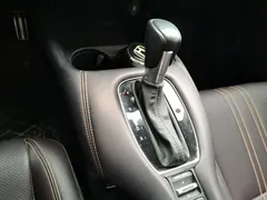 2022 Honda ZR-V 1.5T CVT Premium — фото 15