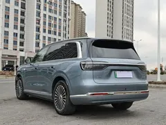 2026 Aito M9 EREV Ultra 6-seat, синий — фото 8