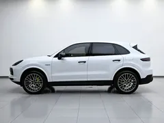 2023 Porsche Cayenne E-Hybrid 2.0T PHEV Platinum, белый — фото 5