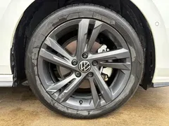 2023 Volkswagen Golf 280TSI DSG R-Line, белый — фото 20