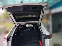 2023 Honda Vezel 1.5L CVT Elite, белый — фото 15